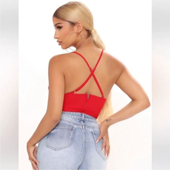 Fashion Nova Chaya Corset Cami Top - Picture 2 of 7